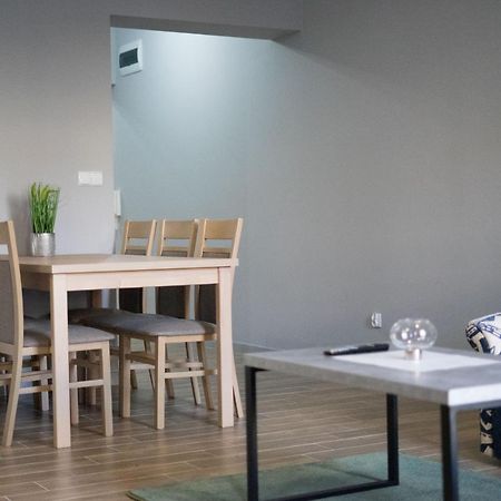 Apartamenty Nadjeziorna Ełk Exteriör bild