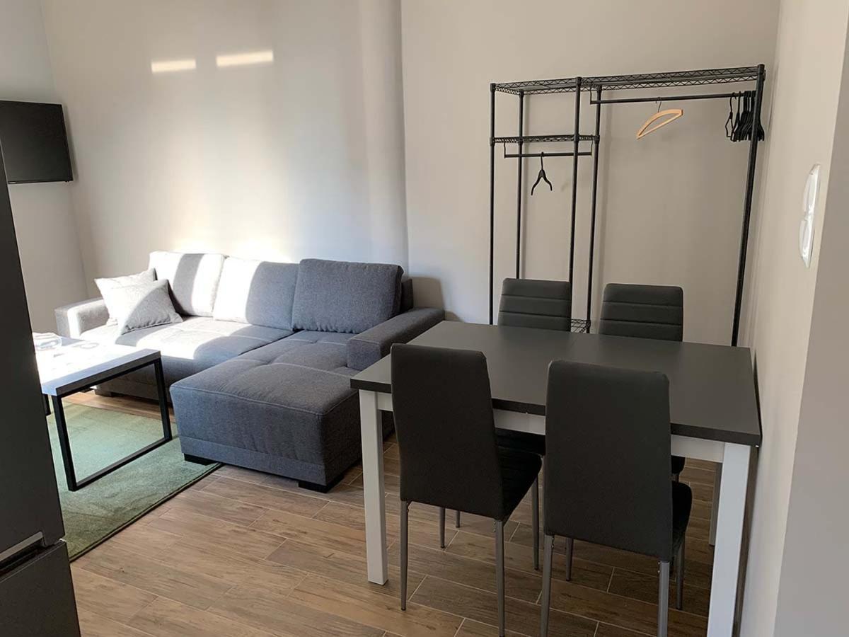 Apartamenty Nadjeziorna Ełk Exteriör bild